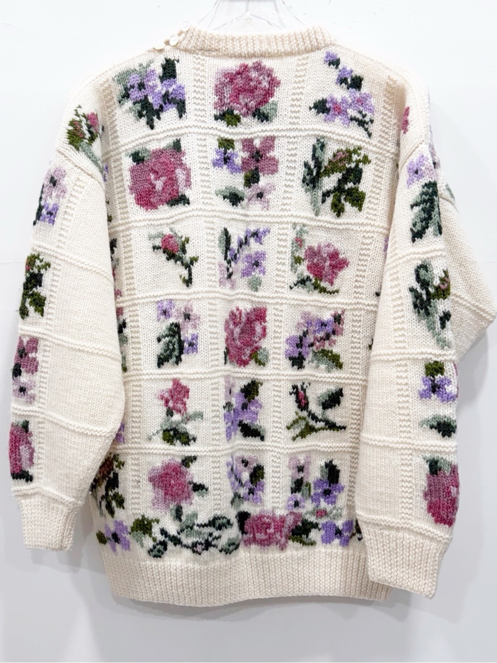 Vintage Talbots Chunky Knit Flower Embroidered Sweater 100% Wool Small Oversized - Picture 2 of 8